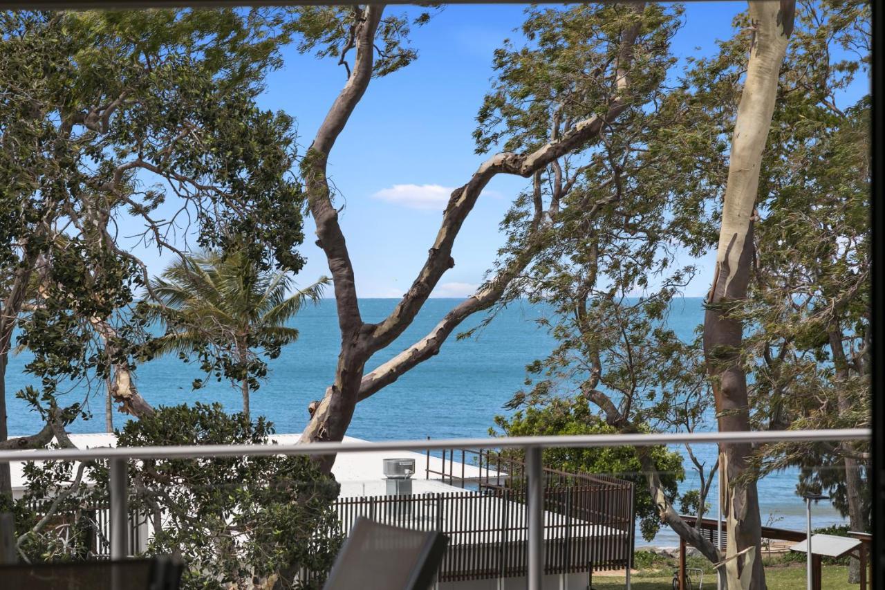 Aparthotel Eden By The Bay Hervey Bay Exterior foto