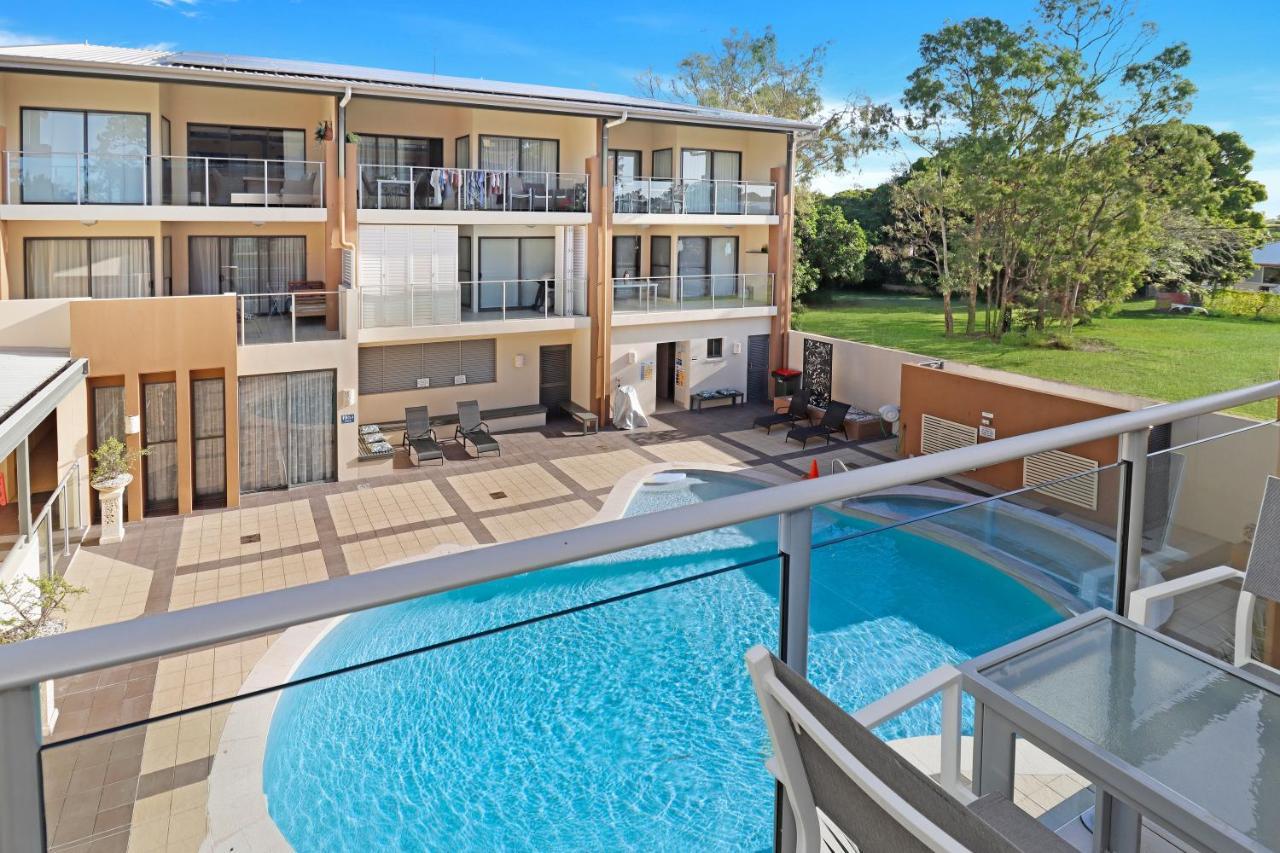 Aparthotel Eden By The Bay Hervey Bay Exterior foto