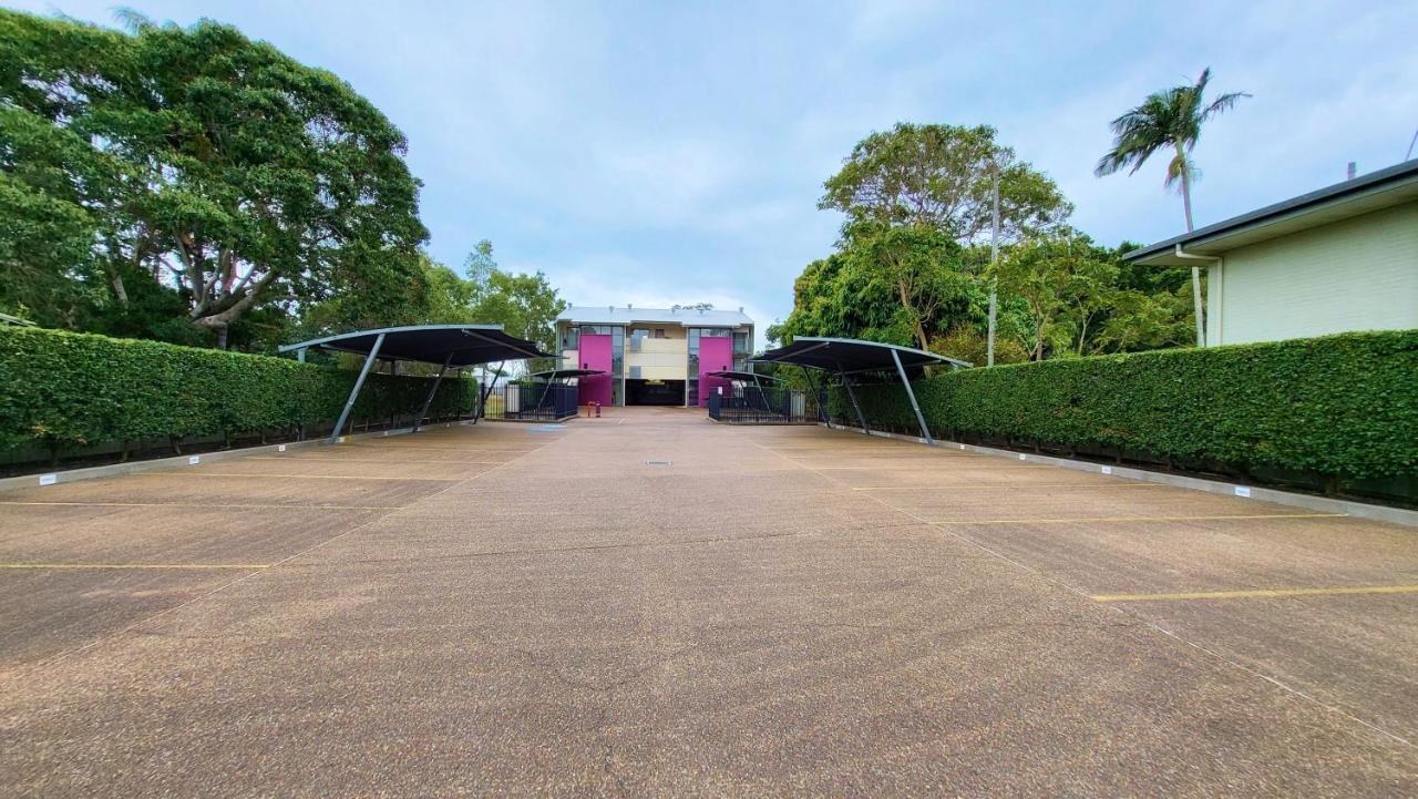 Aparthotel Eden By The Bay Hervey Bay Exterior foto